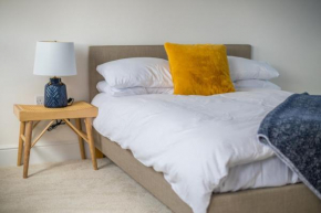 Amazing new 3 double bed house in staple hill!